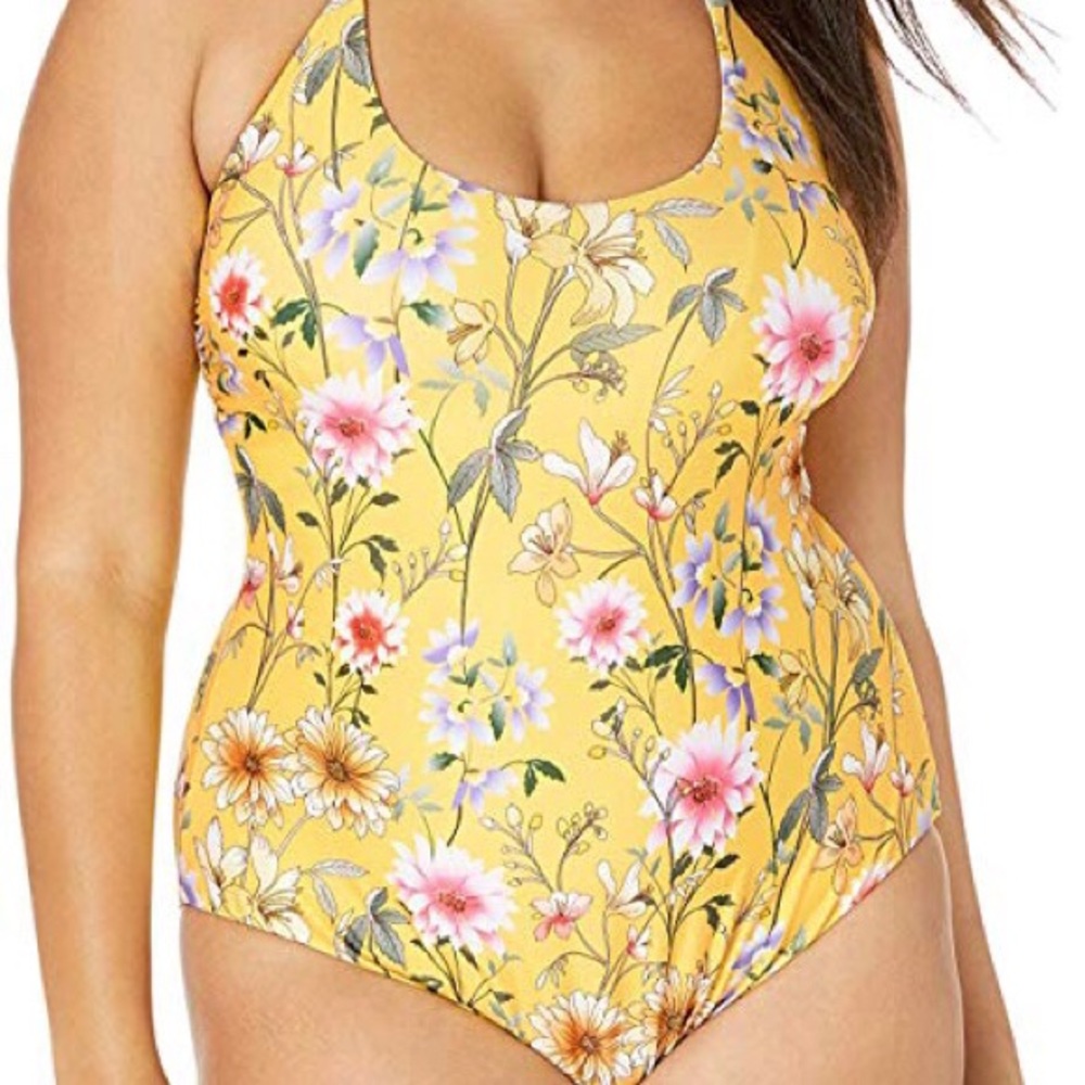 BH79 NWT Lucky Brand Yellow Floral One Piece